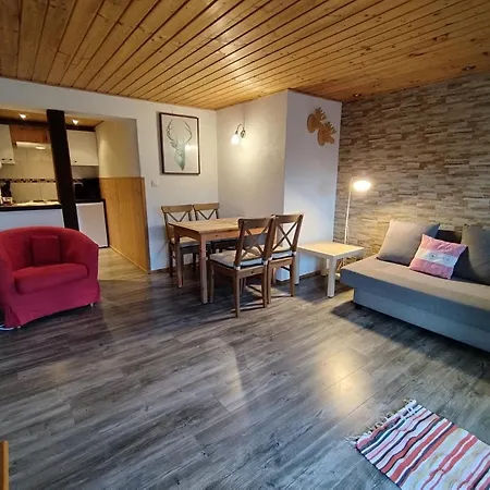 Danita Apartman