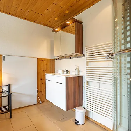 Danita * 博登斯多夫